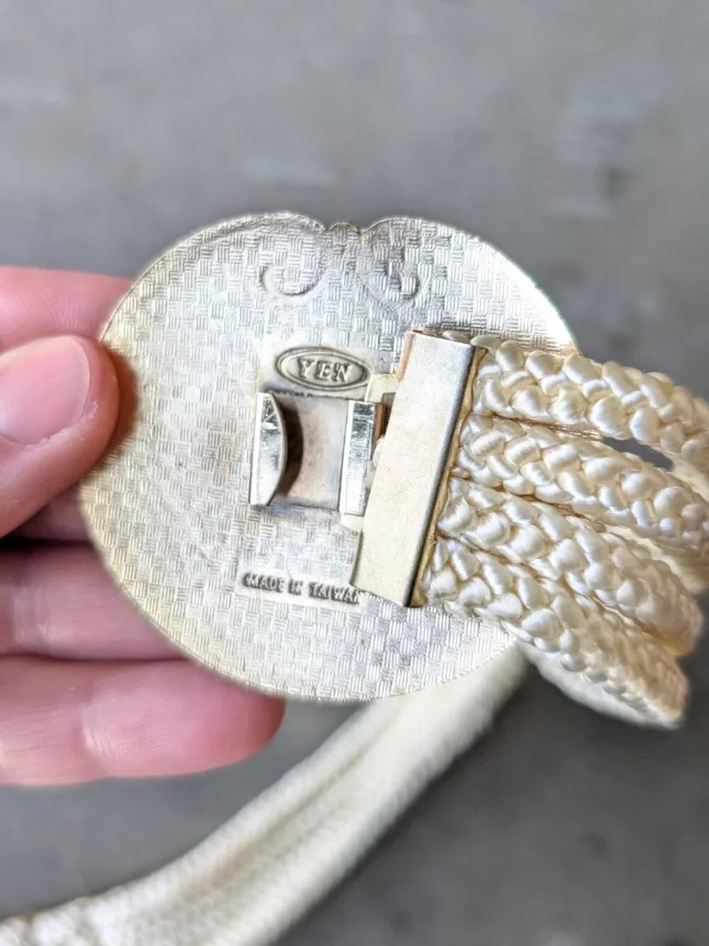 Vintage 1980s Floral Cloisonne Buckle Ivory Gold Rope Belt one size
